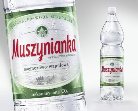 Woda MUSZYNIANKA 1.5L niskogazowana zielona